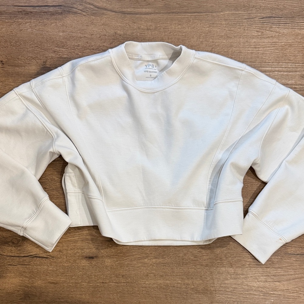 Abercrombie & Fitch White Crew Neck Sweater